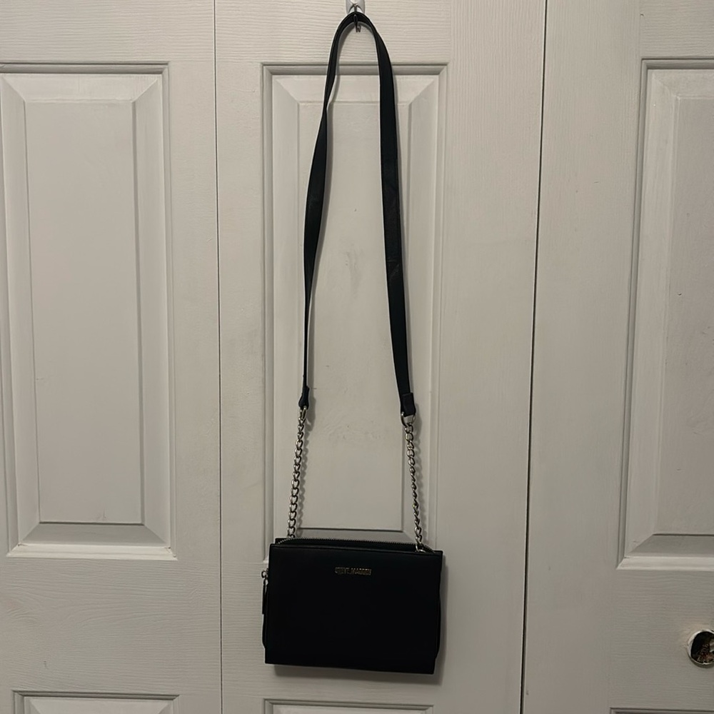 Steve Madden Black Small Crossover Purse GUC